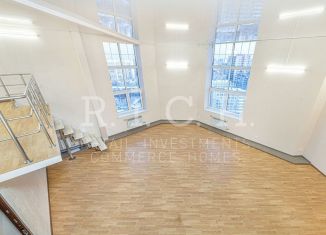 Продаю 4-комнатную квартиру, 146 м2, Челябинск, улица Энтузиастов, 11В