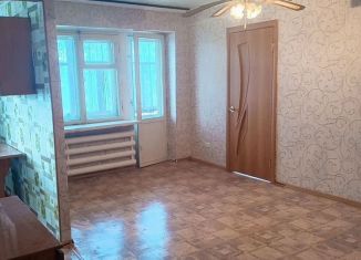 Двухкомнатная квартира на продажу, 44.3 м2, поселок городского типа Джалиль, улица Ленина, 3