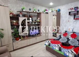 Продам 1-ком. квартиру, 29 м2, Буй, улица Красной Армии, 1А