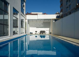 Продажа дома, 300 м2, Сочи, микрорайон Новый Сочи, Клубничная улица, 1/15А