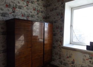 Продаю 2-комнатную квартиру, 40 м2, Кемерово, улица Урицкого, 18