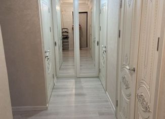 Продается трехкомнатная квартира, 71 м2, Грозный, улица Л.И. Яшина, 22