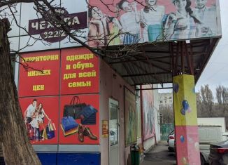 Продам торговую площадь, 39 м2, Ростовская область, улица Чехова, 322-2