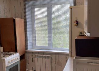 Продажа 3-ком. квартиры, 48.2 м2, Новомосковск, Стадионная улица, 3