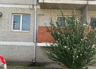 Продам 1-ком. квартиру, 33 м2, поселок городского типа Афипский, улица Пушкина, 140А