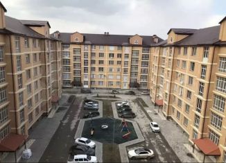 Продажа трехкомнатной квартиры, 72 м2, Грозный, улица Сайханова, 133, Байсангуровский район