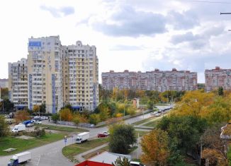 Продается трехкомнатная квартира, 64.5 м2, Краснодар, улица имени Невкипелого, 19, микрорайон Гидрострой