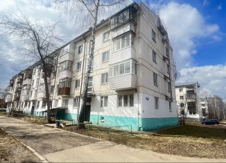 Продается 2-ком. квартира, 43 м2, Чайковский, улица Карла Маркса, 10