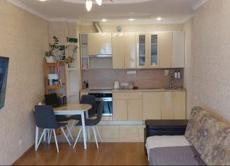 Продаю 1-ком. квартиру, 50 м2, Сыктывкар, улица Мира, 45, Эжвинский район