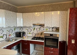 Продажа 2-комнатной квартиры, 69 м2, Чебаркуль, улица Заря, 33