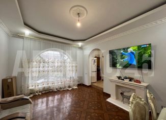 Продается 3-комнатная квартира, 70.7 м2, Ставрополь, улица Доваторцев, 147, Промышленный район