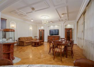 Сдаю в аренду 3-комнатную квартиру, 150 м2, Санкт-Петербург, Крестовский проспект, 15, муниципальный округ Чкаловское