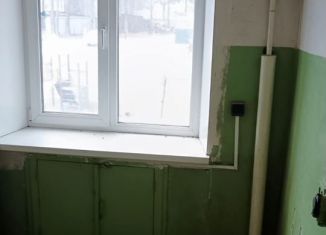 Продам двухкомнатную квартиру, 45.3 м2, Серов, улица 8 Марта, 38