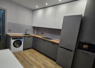 Сдаю в аренду 1-ком. квартиру, 38 м2, Ессентуки, Очаровательная улица, 16