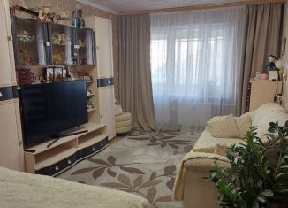 Продам 3-ком. квартиру, 81.3 м2, Ленинградская область, Нижняя улица, 9