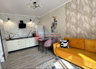 Продам 2-ком. квартиру, 42 м2, Старый Оскол, микрорайон Космос, 11А