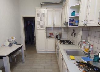 Продаю 1-ком. квартиру, 40 м2, Ростов-на-Дону, Свердловская улица, 69