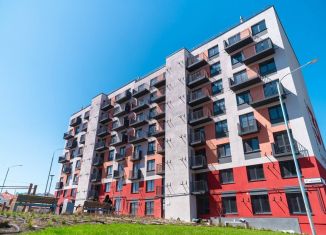 Продам 2-ком. квартиру, 55 м2, посёлок городского типа Гвардейское, Курганная улица