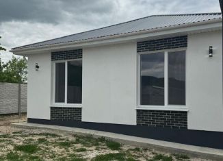 Продаю дом, 100 м2, село Мраморное