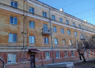Продается 2-ком. квартира, 55 м2, Северодвинск, Первомайская улица, 17