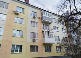 Продажа двухкомнатной квартиры, 58 м2, Первоуральск, улица Герцена, 4