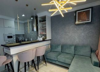 Продаю 2-ком. квартиру, 69 м2, Ростов-на-Дону, проспект Богатяновский Спуск, 1Б/61, ЖК Аквамарин