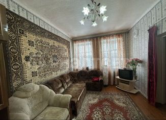 Продаю 2-ком. квартиру, 44.8 м2, Мурманская область, Комсомольская улица, 15
