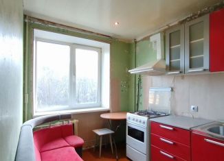 Продаю 1-комнатную квартиру, 303 м2, Кириши, проспект Победы, 7