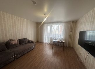 Продаю однокомнатную квартиру, 40.7 м2, Березники, улица Строителей, 5