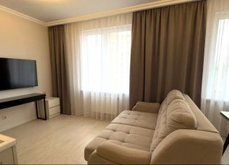 Сдаю 3-комнатную квартиру, 58 м2, Санкт-Петербург, Глухарская улица, метро Комендантский проспект