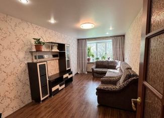 Сдаю 2-ком. квартиру, 47.5 м2, Верхняя Пышма, улица Кривоусова, 49