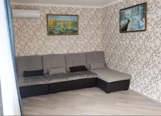 Продается 2-комнатная квартира, 62.2 м2, Оренбургская область, Центральная улица, 5Б