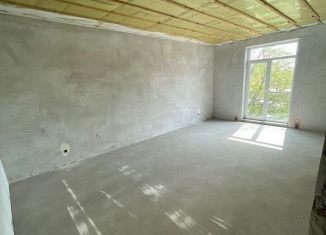 Продам 2-комнатную квартиру, 70.8 м2, Балтийск, Киркенесская улица, 20
