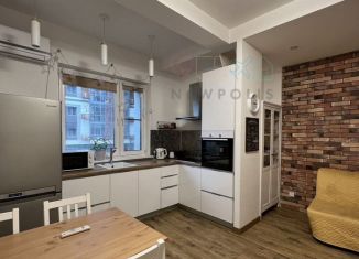 Сдам в аренду трехкомнатную квартиру, 60 м2, Москва, Автозаводская улица, 23с120
