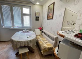 Трехкомнатная квартира на продажу, 80.3 м2, Москва, район Люблино, улица Верхние Поля, 45к4