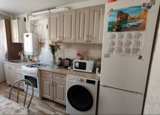 Продаю 1-ком. квартиру, 32 м2, поселок Верхнетемерницкий, Лунный переулок, 1к4