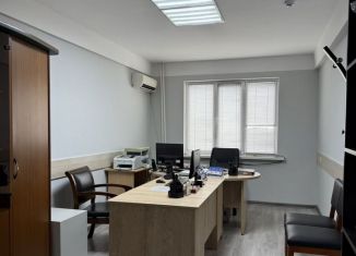 Сдача в аренду офиса, 19 м2, Махачкала, улица Ирчи Казака, 47А, Ленинский внутригородской район