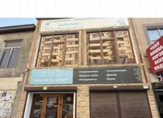 Сдаю офис, 54 м2, Махачкала, улица Лаптиева, 88/17