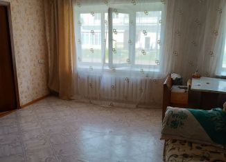 Сдаю в аренду 2-комнатную квартиру, 42 м2, Тайшет, улица 8 Марта, 5