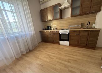 3-комнатная квартира в аренду, 90 м2, Ростов-на-Дону, 2-я Краснодарская улица, 135А