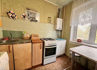 Продам двухкомнатную квартиру, 45 м2, Новомосковск, Школьная улица, 9