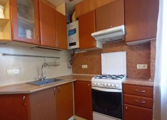Сдается в аренду двухкомнатная квартира, 41 м2, Санкт-Петербург, Ланское шоссе, 13, метро Пионерская