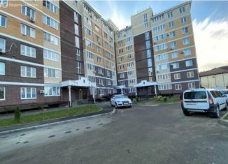 Продам однокомнатную квартиру, 38 м2, Горячий Ключ, улица Ленина, 203М