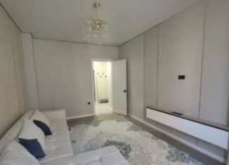 Сдам в аренду 2-комнатную квартиру, 52.2 м2, Москва, Угловой переулок, 6, метро Менделеевская