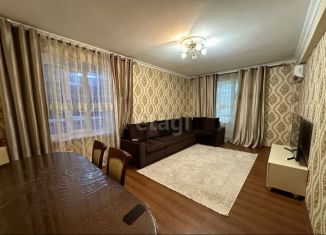 Продам 2-ком. квартиру, 82.7 м2, Махачкала, улица Бейбулатова, 20