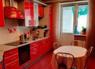 Сдаю в аренду 3-комнатную квартиру, 102.7 м2, Реутов, улица Кирова, 7