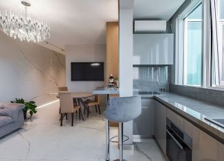 Продаю четырехкомнатную квартиру, 120 м2, Сочи, Гагринская улица, 10, микрорайон Светлана