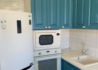 Продам двухкомнатную квартиру, 50.1 м2, Горячий Ключ, улица Ленина