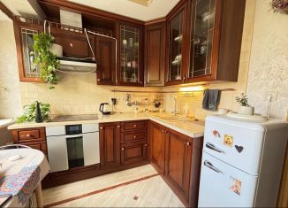 Сдаю в аренду 2-ком. квартиру, 60 м2, Москва, Бакунинская улица, 44/48с1, ЦАО
