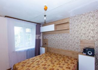 Продам 3-комнатную квартиру, 60 м2, Новосибирск, улица Зорге, 269, Кировский район